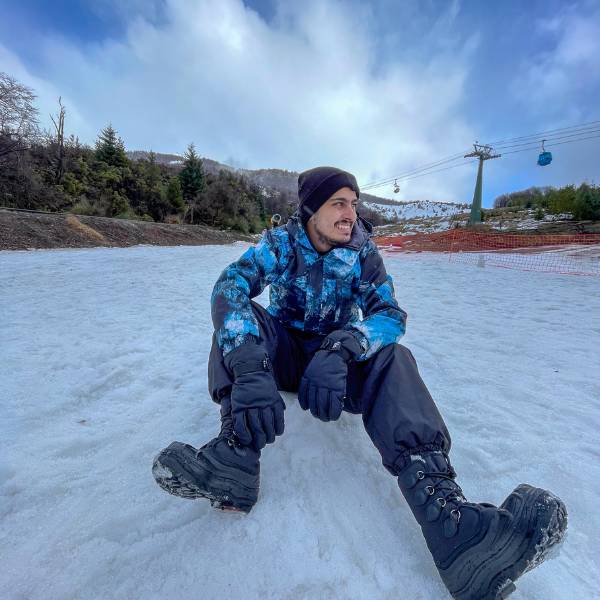 Cerro Catedral -A maior estação de esqui da América do Sul coberta de neve
